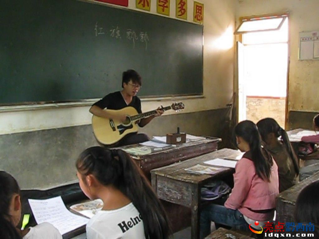 巴結(jié)鎮(zhèn)2011年秋季學(xué)期課堂教學(xué)能力競(jìng)賽活動(dòng)圓滿結(jié)束.jpg