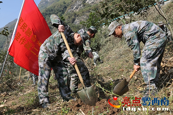 Dԓh䲿ίλһc(zhn)ʿd²ڿԘ䣩LH6A2696.JPG